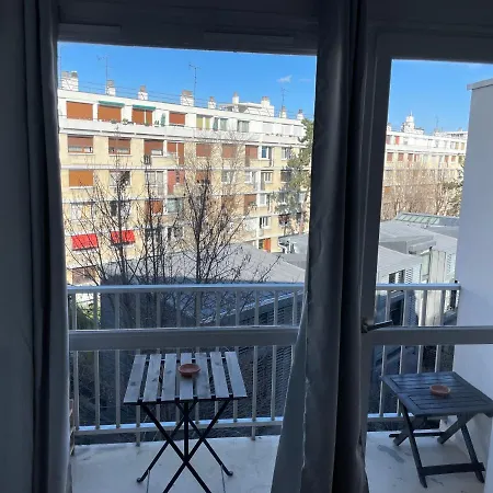 Studio Pour 2 Personnes Avec Balcon Metro Marcel Sambat Boulogne-Billancourt Exterior photo